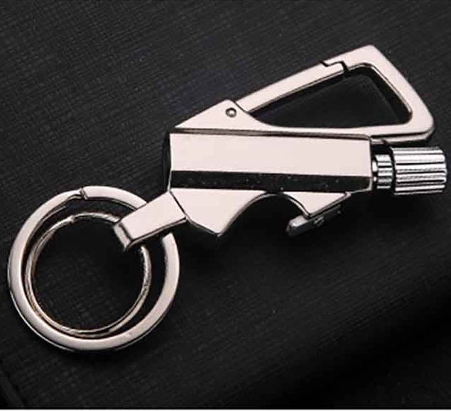Futusly® 3 in 1 Multifunction Keychain